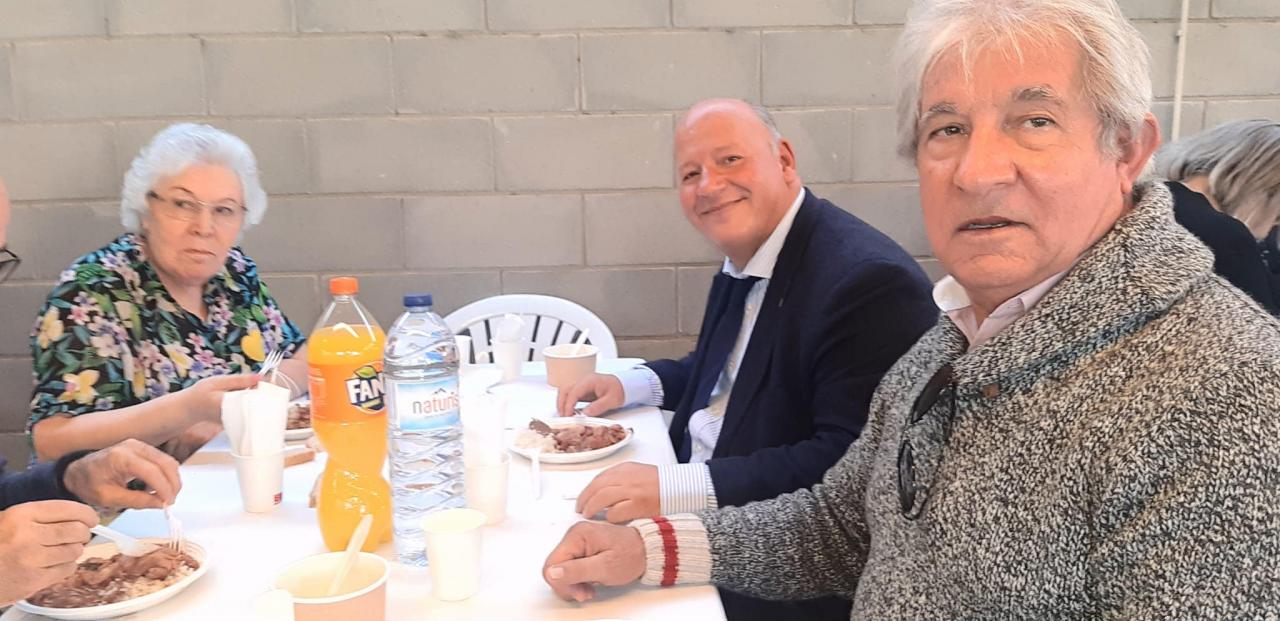 Almoço  Associação Coração Amarelo - Delegação de Agualva - Cacém 