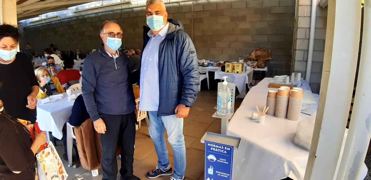 Almoço  Associação Coração Amarelo - Delegação de Agualva - Cacém 