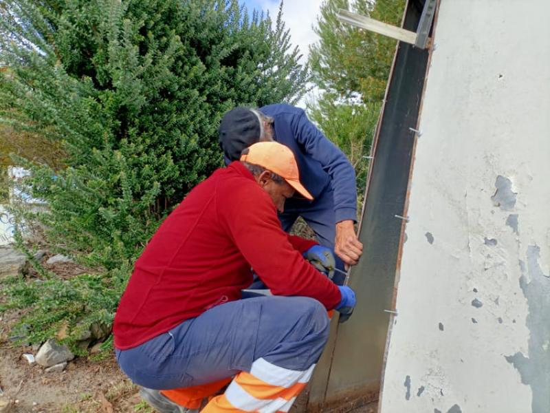 Reparação das estruturas na Rotunda da Estrada de Paço de Arcos