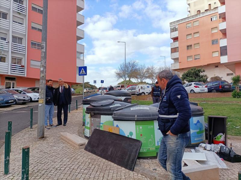 Ação de Fiscalização de Resíduos Urbanos dos SMAS na freguesia