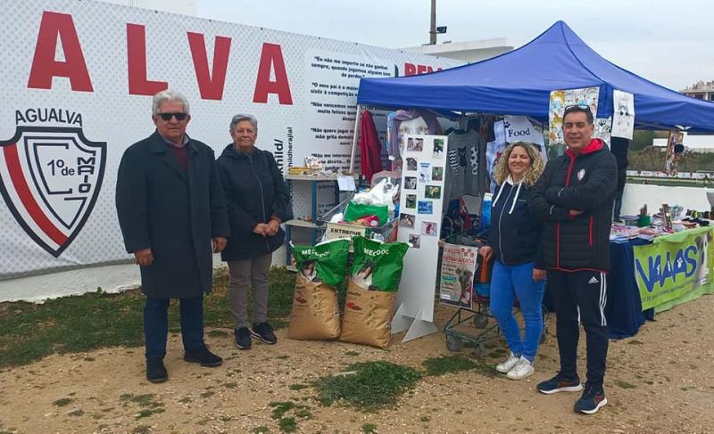 Ação de angariação de donativos a favor da Naaas - Núcleo de Apoio a Animais Abandonados de Sintra