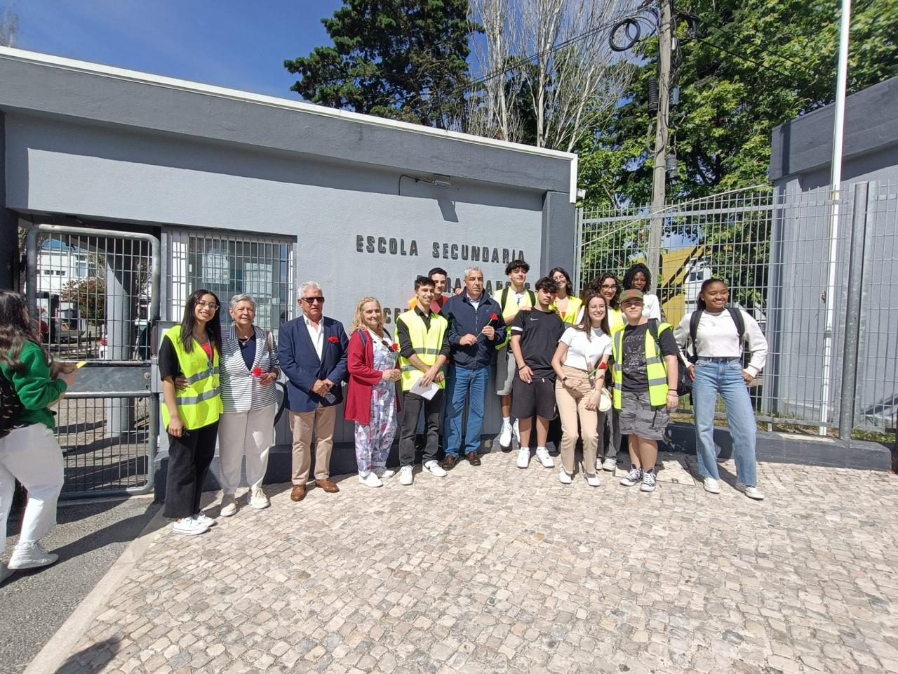 A Marcha "Estudantes com abril" - Agrupamento de Escolas D. Maria II