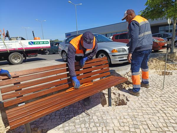 Espaço Público - Mobiliário Urbano