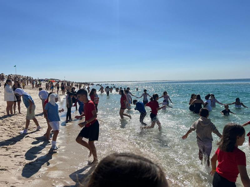 Passeio até à praia da Figueirinhado 2°Turno -  Colónia de Férias "Animar Cacém e São Marcos".