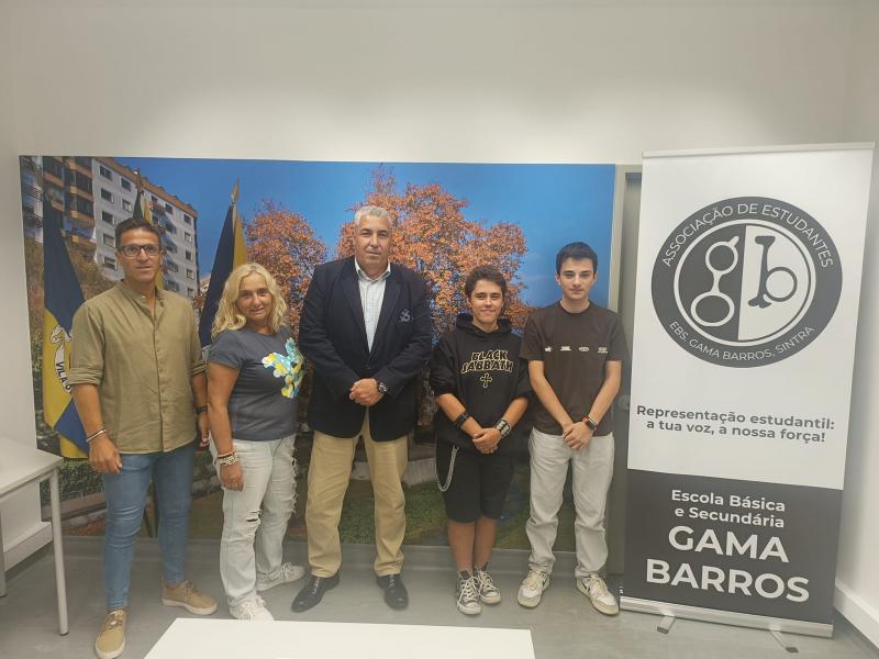 Reunião de trabalho  com Associação de Estudantes da Escola Secundária de Gama Barros.