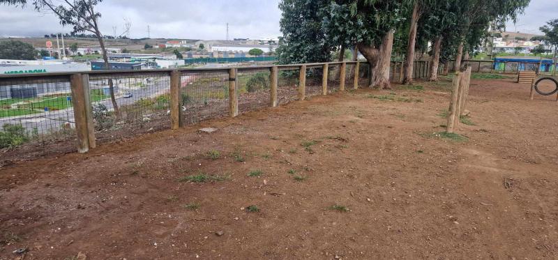 Reparação e manutenção do Parque Canino na Avenida do Brasil