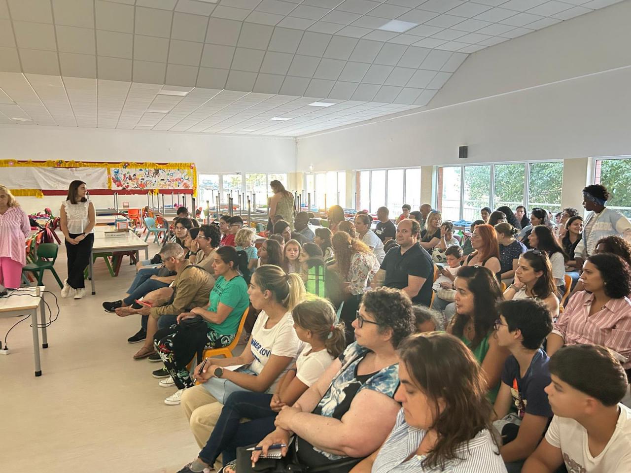 Reunião com Encarregados de Educação - Campo de Férias de Verão "Animar Cacém e São Marcos" Reunião com Encarregados de Educação - Campo de Férias de Verão "Animar Cacém e São Marcos"