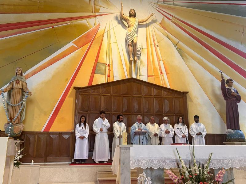 Celebração da Missa Solene - Igreja Imaculado Coração de Maria Celebração da Missa Solene - Igreja Imaculado Coração de Maria