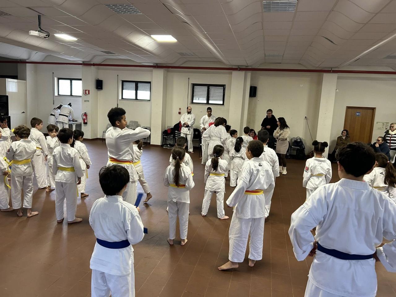 Sessão de Exames de Graduação - CPAM/ABGKP Sessão de Exames de Graduação - CPAM/ABGKP