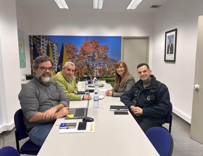 Reunião trabalho com a Srª Vereadora CMS Anabela Macedo