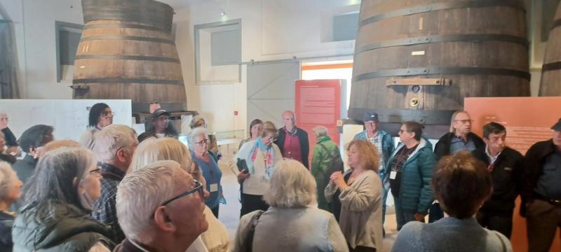 Os seniores da freguesia viveram um dia muito especial numa visita cultural a Alcobaça.