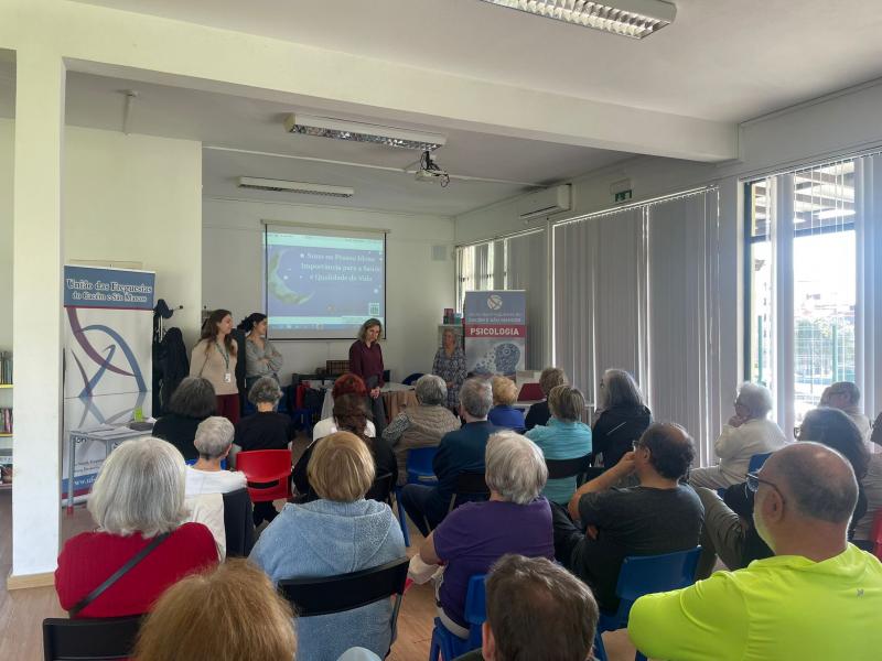 CAFÉ COM SAU(DA)DE - Sessões para a população sénior