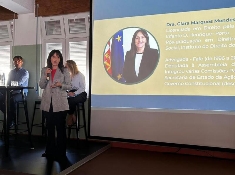 Educação e Ação Social Educação e Ação Social