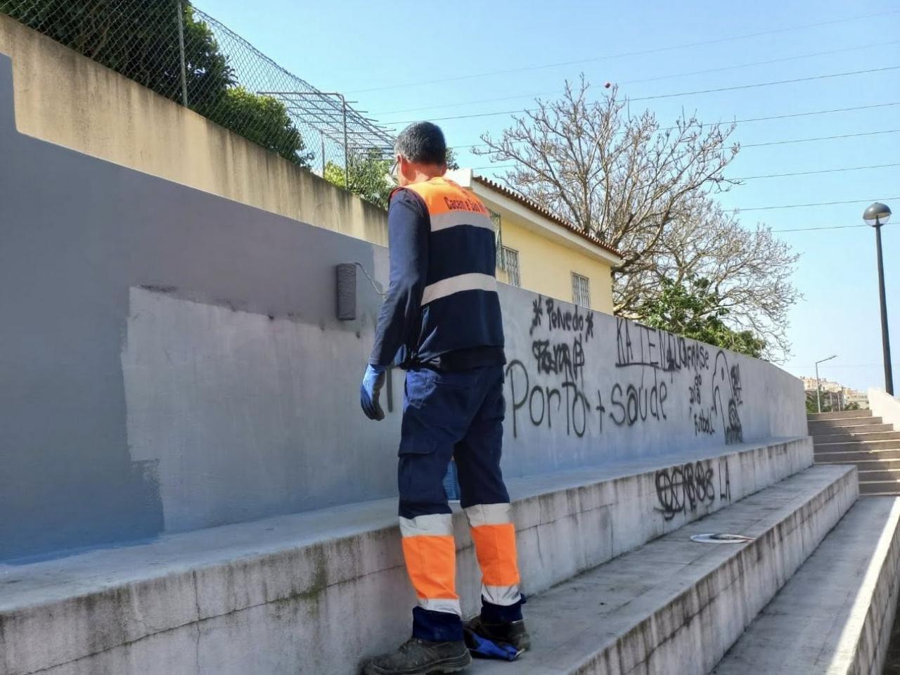 União das Freguesias reforça combate ao vandalismo no Recinto Desportivo do Casal do Cotão União das Freguesias reforça combate ao vandalismo no Recinto Desportivo do Casal do Cotão