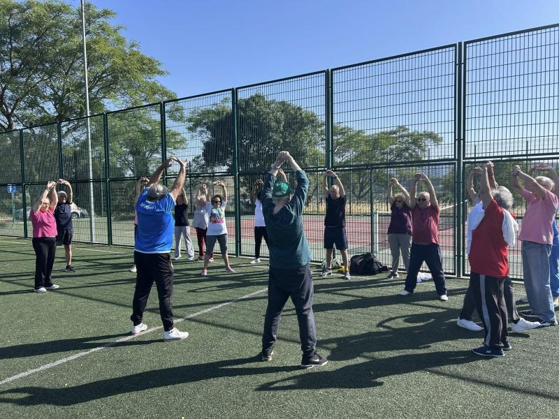 Walking Football (futebol a andar) Walking Football (futebol a andar)
