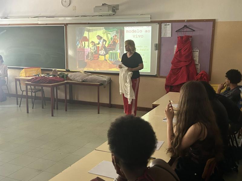 Educação e Arte na Escola Rainha D. Leonor de Lencastre Educação e Arte na Escola Rainha D. Leonor de Lencastre