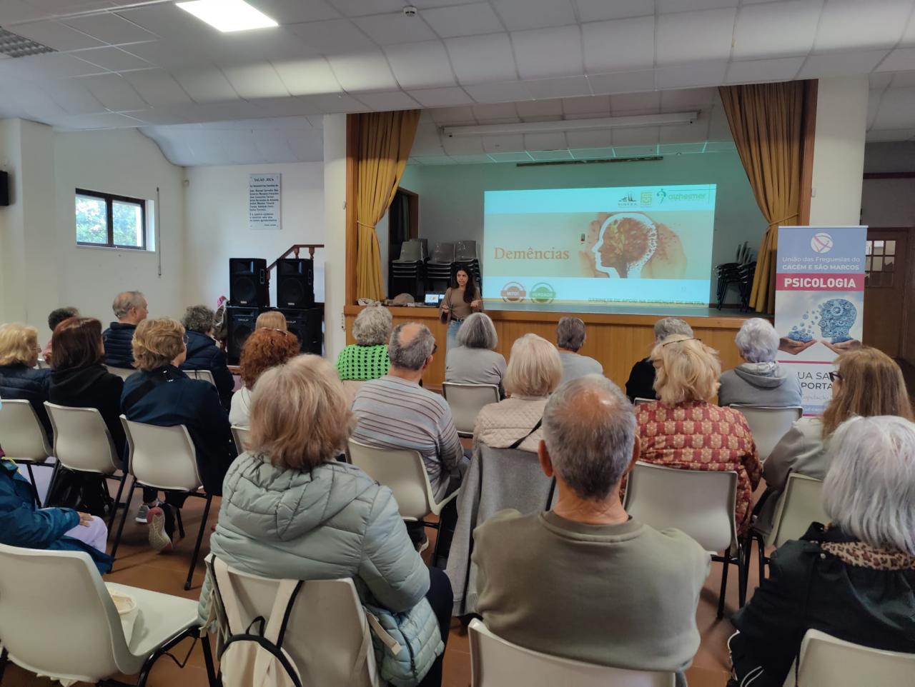 Café com Saudade. - Ação de Prevenção sobre Alzheimer,