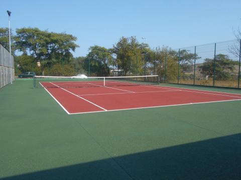 Campo de Ténis - Centro Carlos Paredes 